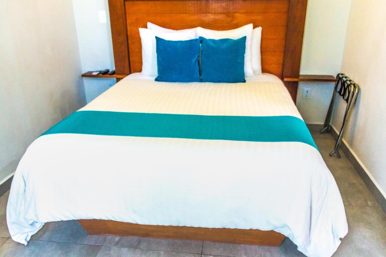 Aquastar Hotel & Apartments 마아우알 외부 사진