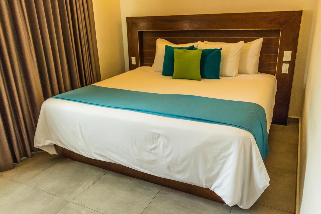 Aquastar Hotel & Apartments 마아우알 외부 사진