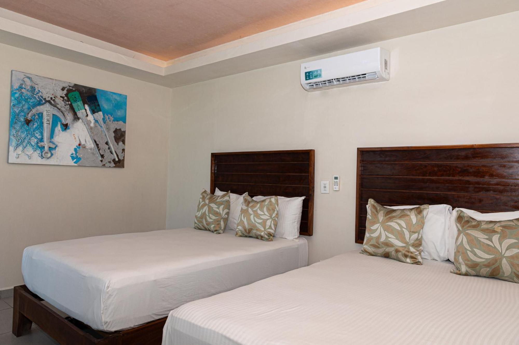 Aquastar Hotel & Apartments 마아우알 외부 사진