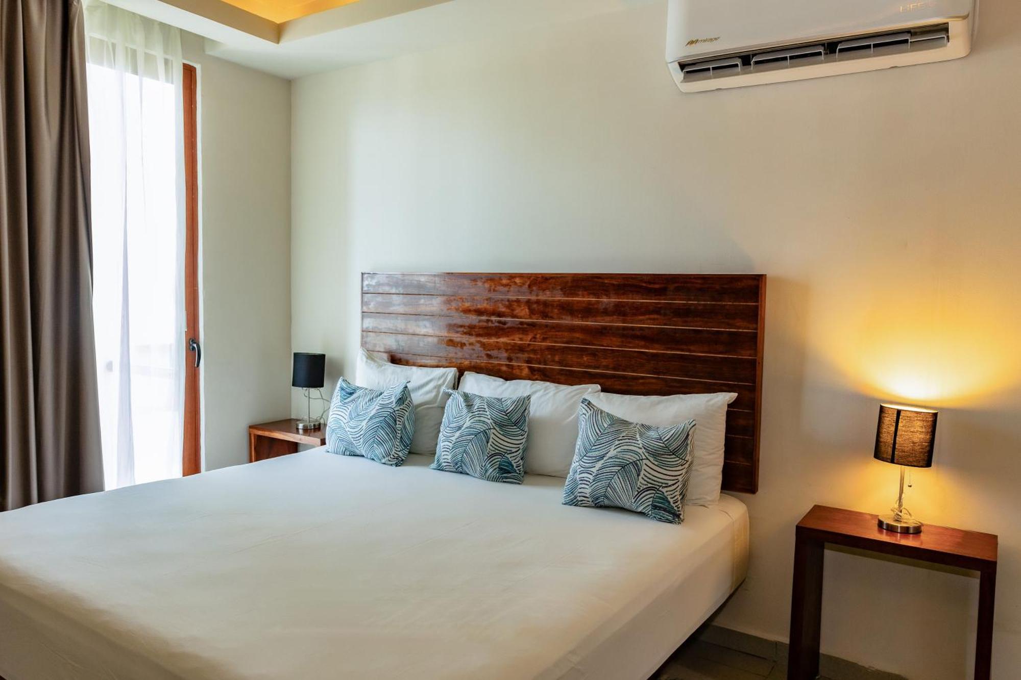 Aquastar Hotel & Apartments 마아우알 외부 사진